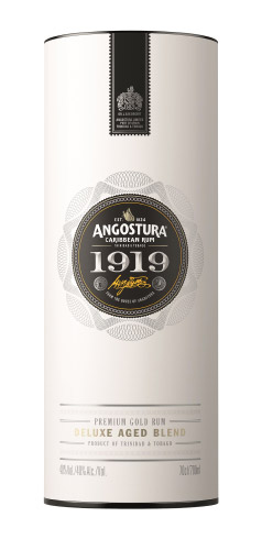 L’elegante astuccio dell’Aged Rum 1919 Angostura